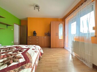 Viacgeneračný 6-izbový dom - 5