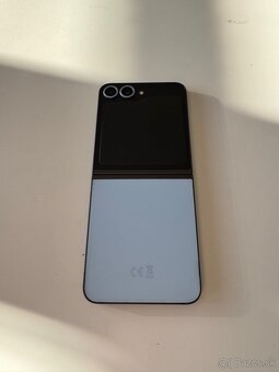 Samsung Galaxy Z Flip6 256GB - 5