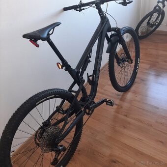 Celoodpruzeny horsky bicykel - 5