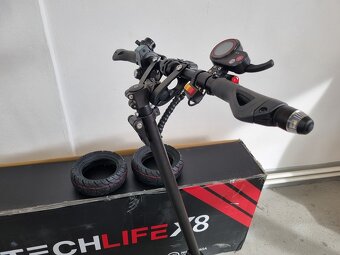 Elektrická kolobežka Techlife X8, 2x1000W - 5