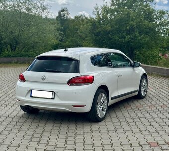 Volkswagen Scirocco 2.0 TDI LIFE - 5