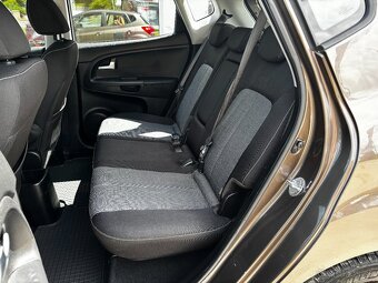 Kia Venga 1.4CVVT - 5