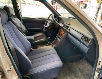 Mercedes Benz W124 3.0D manuál, r.v. 1985 - 5