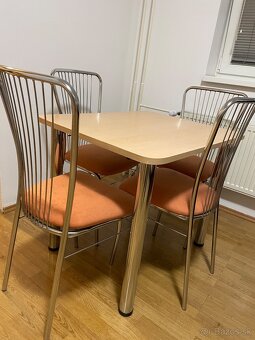Jedálenský stôl a stoličky - 5