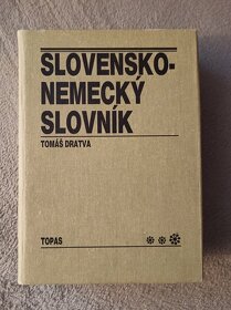 Encyklopédie, slovníky, príručky od 2 € - 5