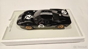 Spark 1:18 Ford GT Mk II víťaz Le Mans 1966 - 5