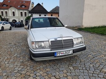 Mercedes W124 200E - 5