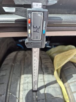 Letné pneumatiky 245/45ZR18 - 5
