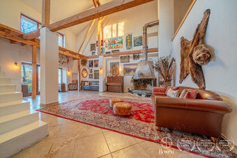 BOSEN | Farmárska usadlosť, RD, stajňa, 30 000 m² pozemok, l - 5