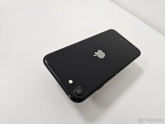 Apple iPhone SE2020 100% batéria - 5