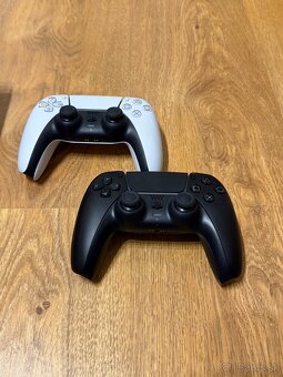 Playstation 5 slim 1TB digital - 5