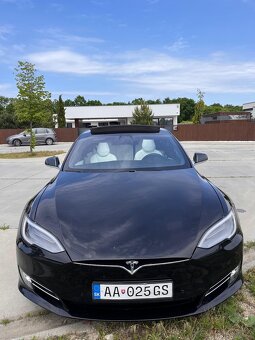 Tesla model S 75D - 5