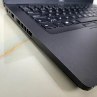 Dell 5400 i7-8665U 32GB 512GB NVMe Win11 - 5
