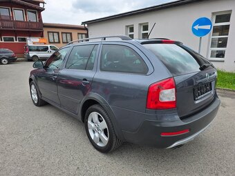 OCTAVIA COMBI SCOUT 2.0 CRTDI 103KW 4X4 XENON - 5