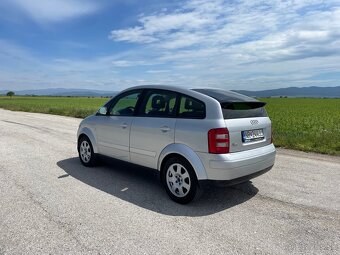Audi A2 1.6 FSI - 5