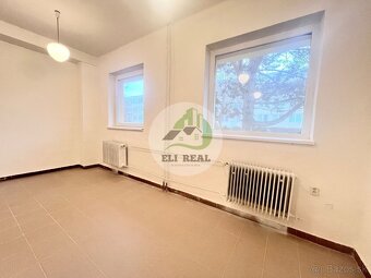 Na prenájom svetlý sklad 30,2 m2 - Banská Bystrica NO100ZL - 5