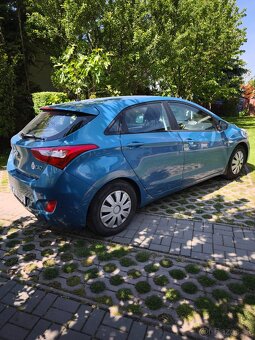 Predám HYUNDAI i30 - hatchback, 1.6 MPI DOHC CVVT - 5