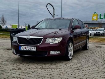 Skoda Superb eladó 2.0 TDI Automata - 5