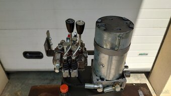 Predám hydraulickú jednotku + rozdeľovač - 5