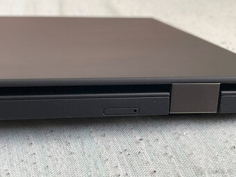 Lenovo Thinkpad T590 - Intel Core i5-8G, 16GB RAM, 512GB SSD - 5
