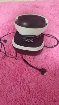 Predám VR1 okuliare na ps4 - 5