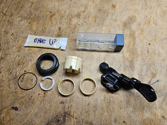 Teleskopická sedlovka OneUp Dropper Post V3 34,9 mm/210 mm - 5