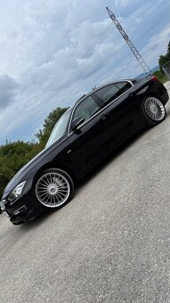 BMW F30 335i ACTIVE HYBRID 3 Sedan Black-sapphire metallic - 5