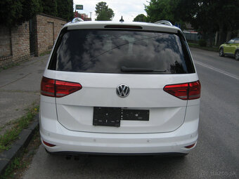 Volkswagen Touran 2.0 TDI DSG - 5
