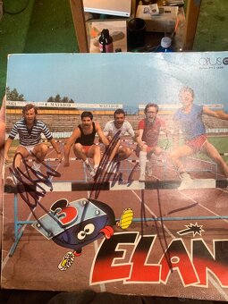 Elán – originálne LP platne s podpismi členov skupiny - 5