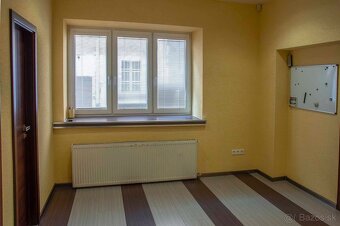 Prenájom obchodných priestorov v centre Trenčína-Mierové n. - 5