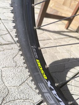 Horský bicykel Kellys Madman 10 - 5