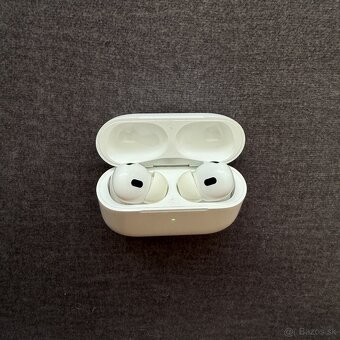 Apple AirPods Pro 2 - 5