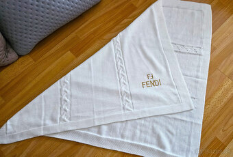 Jednoduchá pletená prikrývka, 90x82 cm - 5