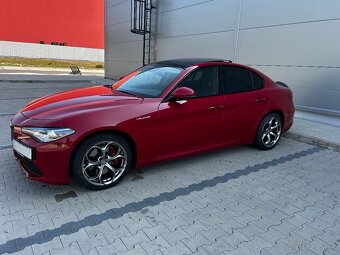 Alfa Romeo Giulia Veloce 2.2D - 5