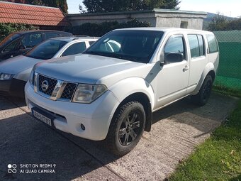 Nissan Pathfider - 5