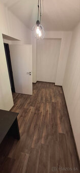 Prenájom 3. izbového bytu Zvolen centrum, 2x balkón - 5