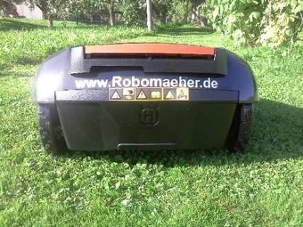 Automower Solar Hybrid – robotický kosačka - 5