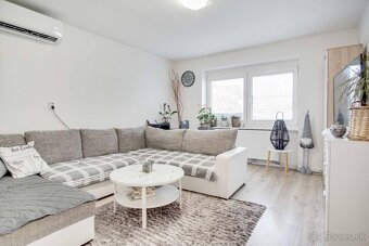 Tehlový 2-izbový byt v centre - Nové Zámky - 5