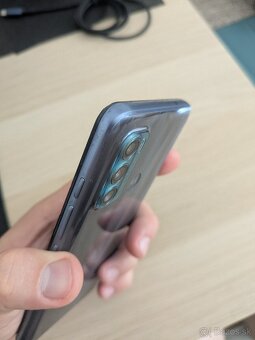 Motorola G60 na opravu alebo diely - 5