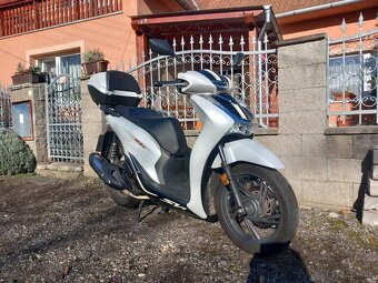 Honda SH 125 digital - 5
