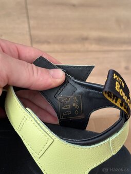 Dr. Martens - 5