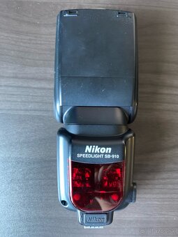 Blesk Nikon SB-910 - 5