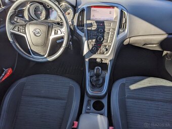 OPEL Astra ST Combi 1,4T 16V 2016 - 5