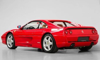Ferrari F355 Berlinetta z roku 1998 - 5
