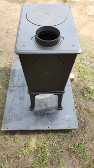 Liatinové kachle Jotul F 602 N čierný lak - 5