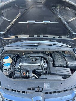 Volkswagen Golf Plus 2.0TDI - 5