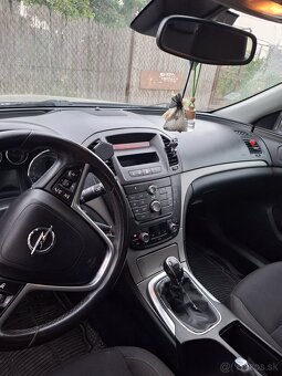 Opel insignia - 5