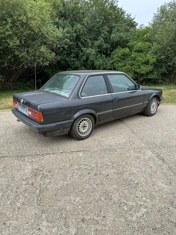 BMW E30 Coupe 318i - 5