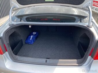 VW Passat 2.0 TDi 103kw, Centrálne zamykanie - 5