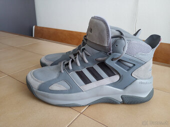 Panske clenkove vodeodolne botasky ADIDAS. - 5